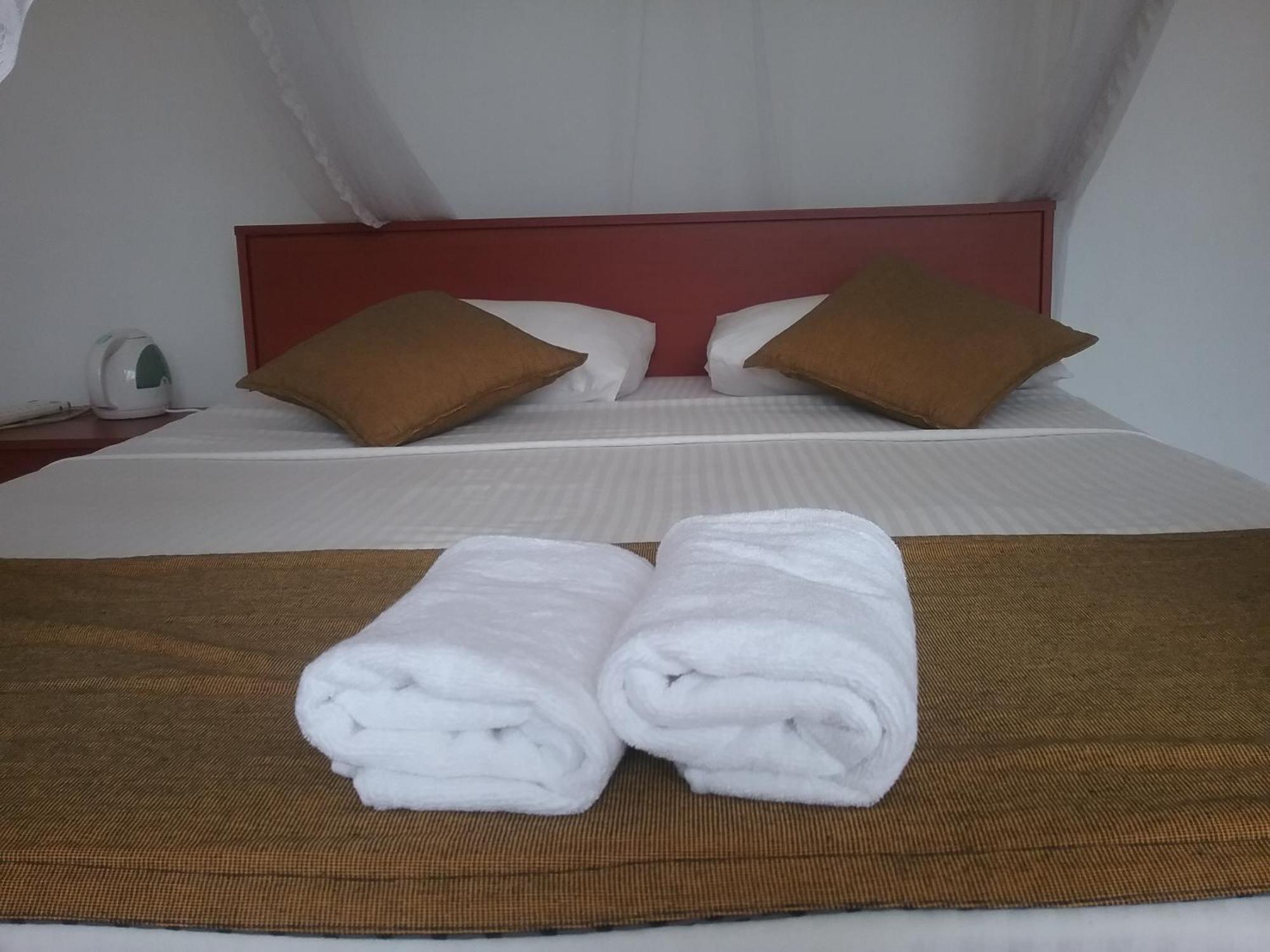 Ella Floating View Bed & Breakfast Екстериор снимка