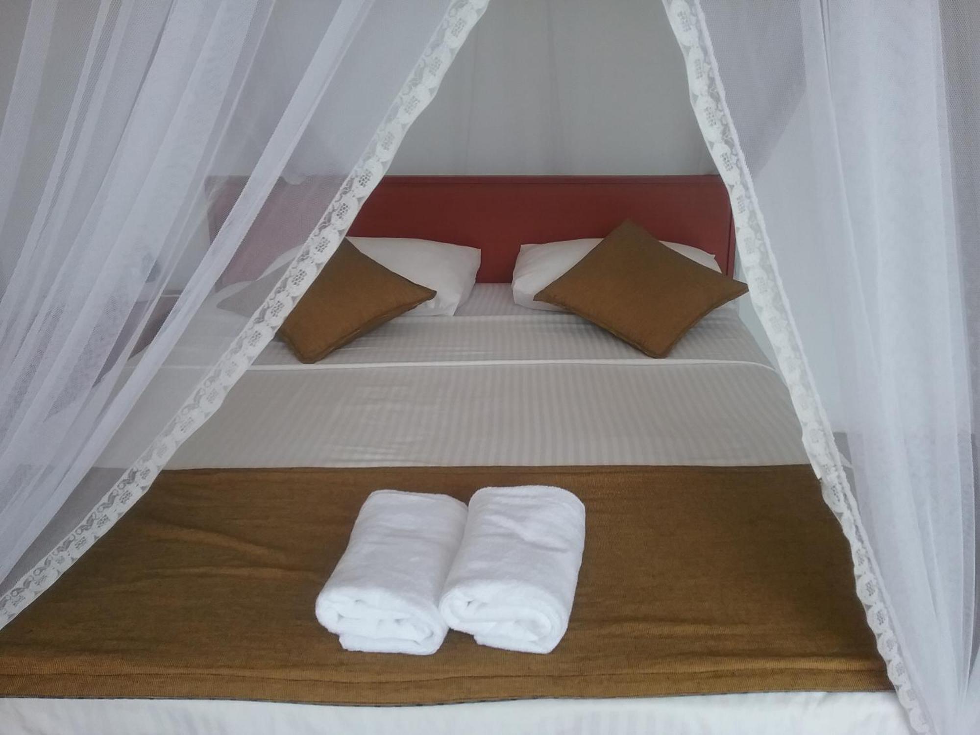 Ella Floating View Bed & Breakfast Екстериор снимка