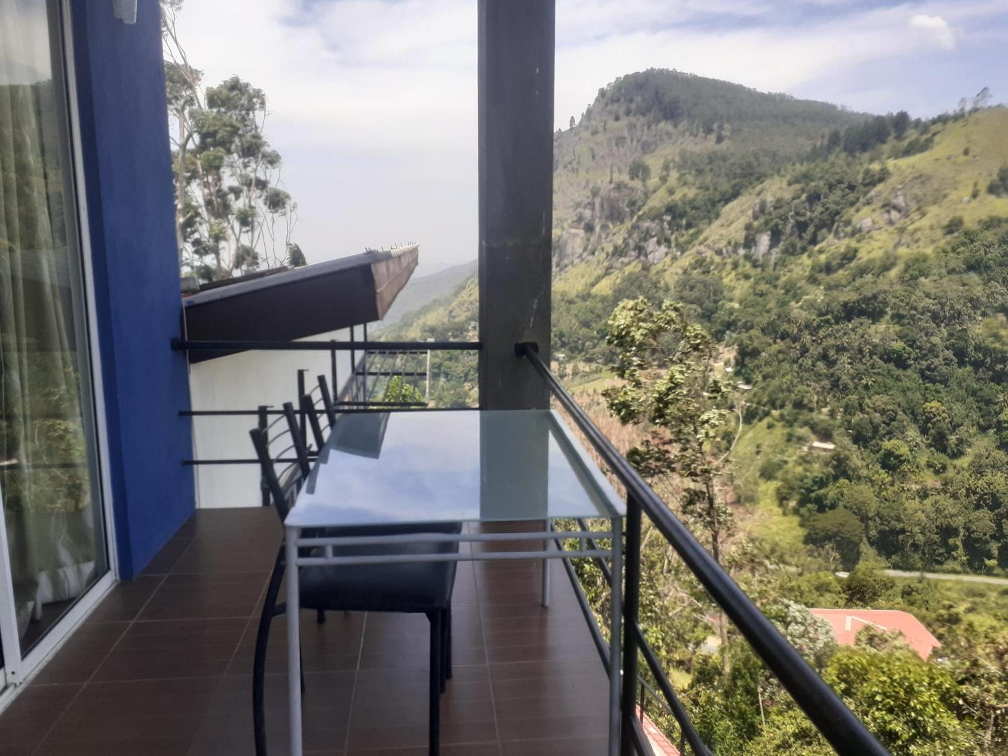 Ella Floating View Bed & Breakfast Екстериор снимка