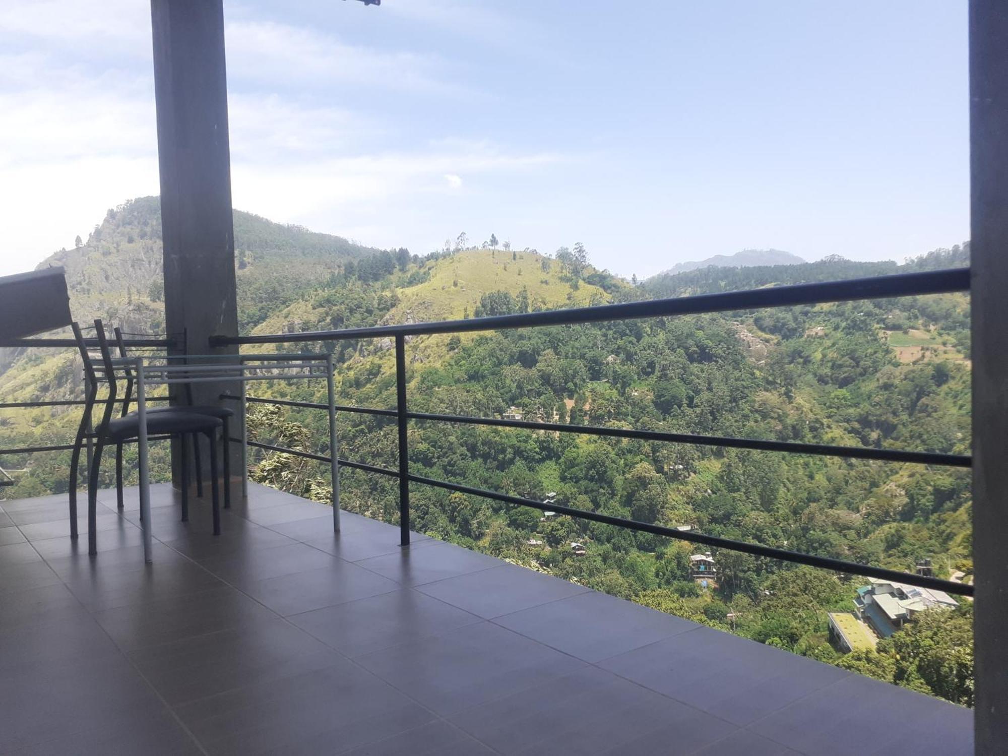 Ella Floating View Bed & Breakfast Екстериор снимка