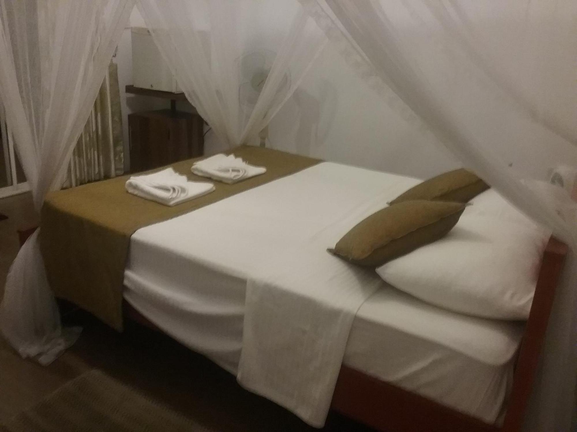 Ella Floating View Bed & Breakfast Екстериор снимка