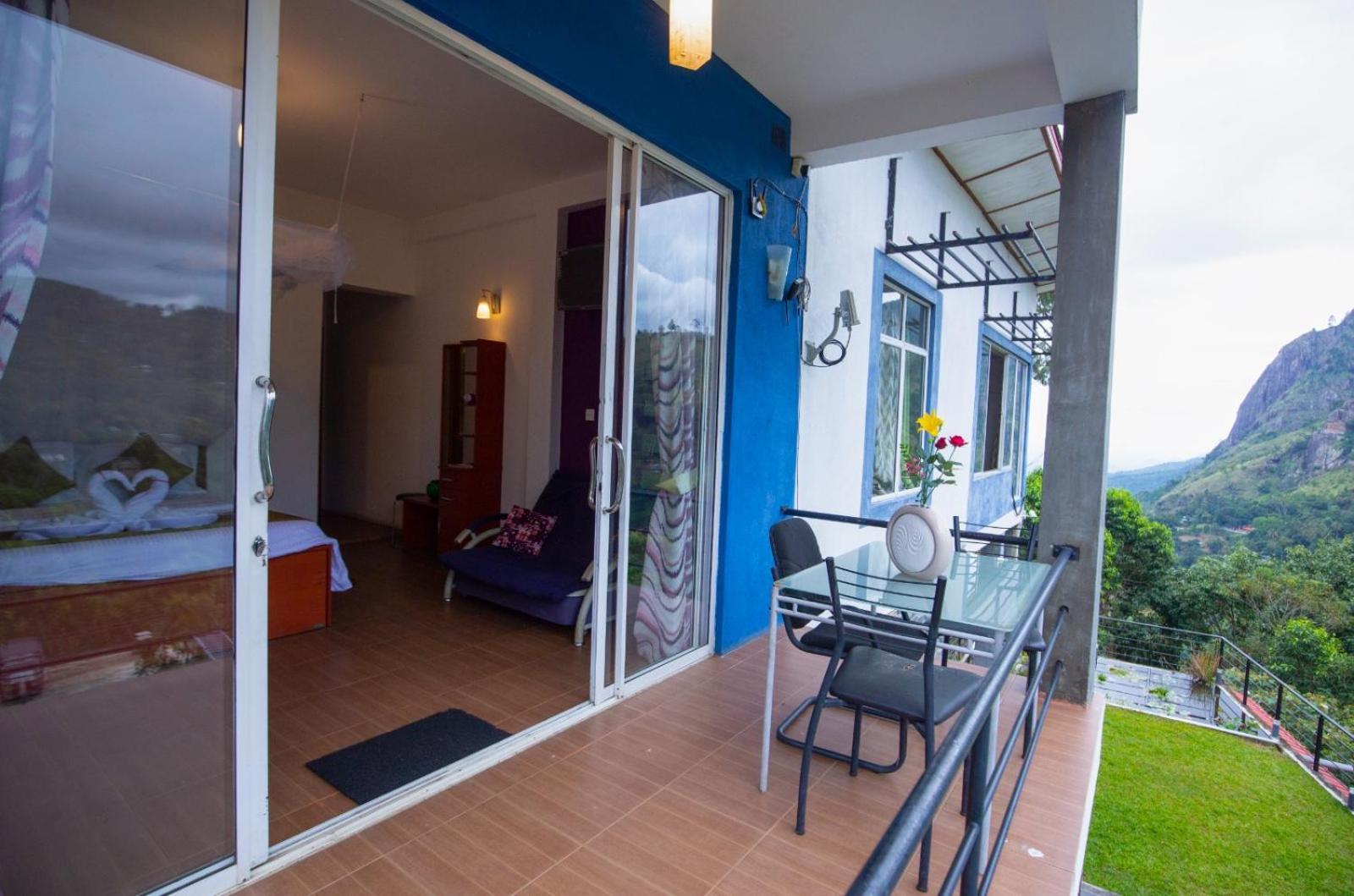 Ella Floating View Bed & Breakfast Екстериор снимка