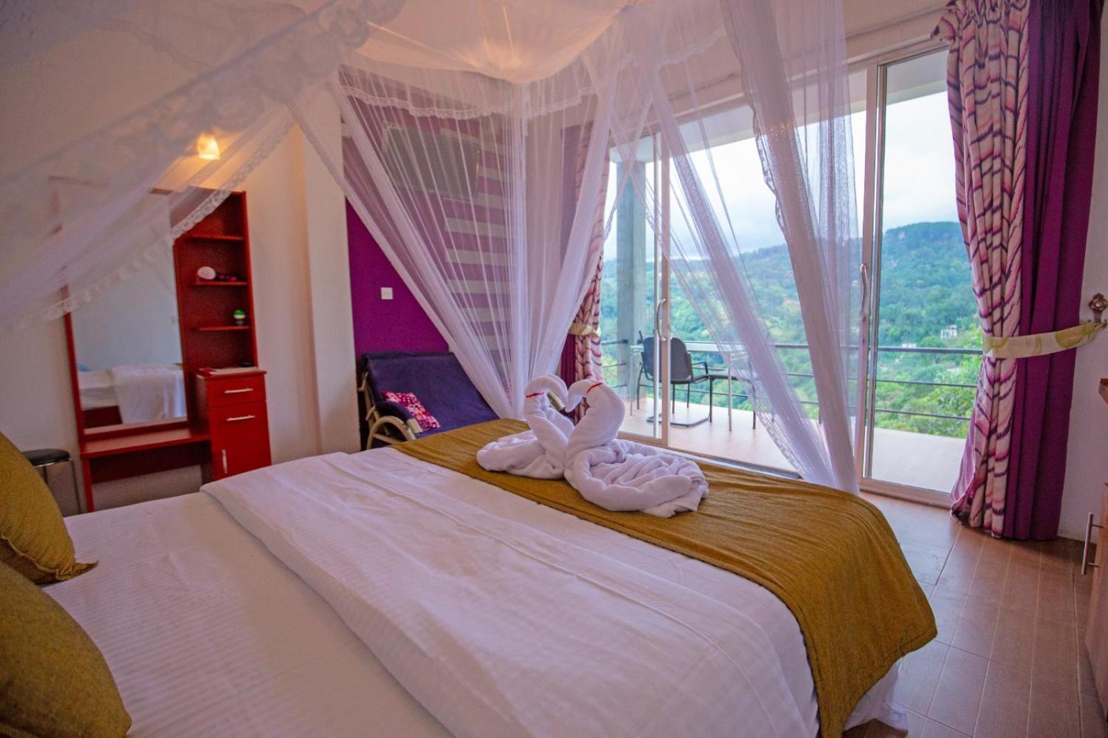 Ella Floating View Bed & Breakfast Екстериор снимка